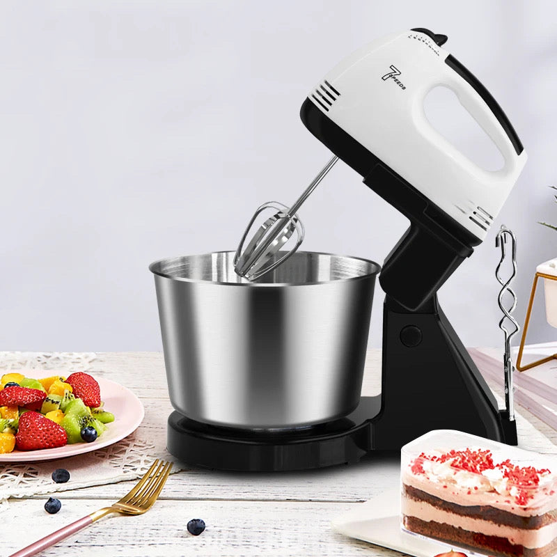 Mixer de bucatarie 250W cu 7 viteze, bol plastic 2L, accesorii pentru framantare, batut frisca si creme