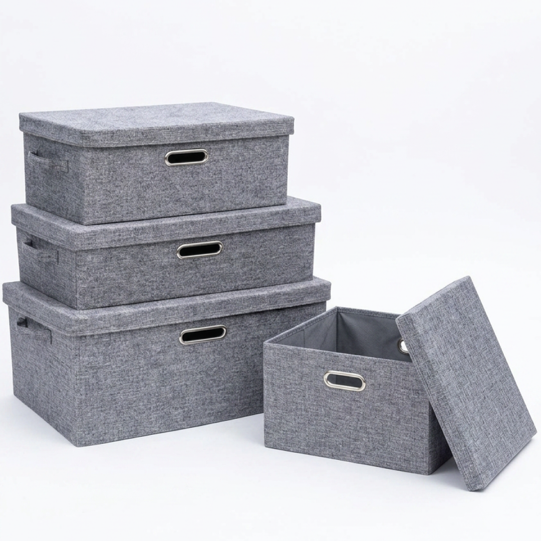 Set 4 cutii de depozitare pliabile cu capac și mânere, finisaj textil gri/negru, dimensiuni diferite