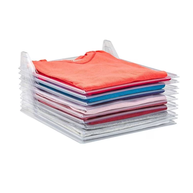 Suport organizator tricouri si camasi, plastic, practic si compact